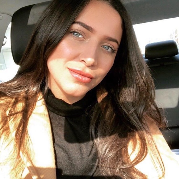 Meet your Posher, Sheri - Picture 1 of 1